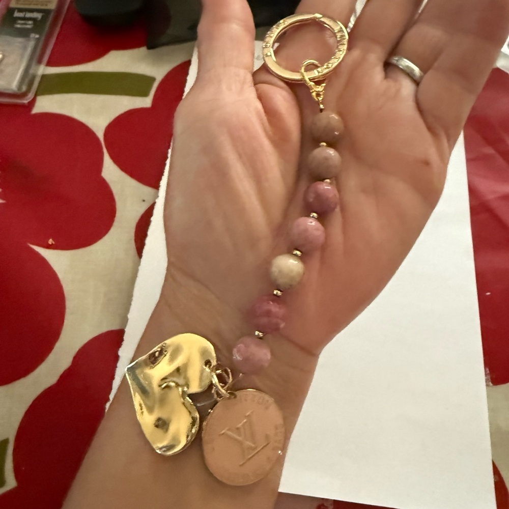 Elegant Pink and Gold Keychain